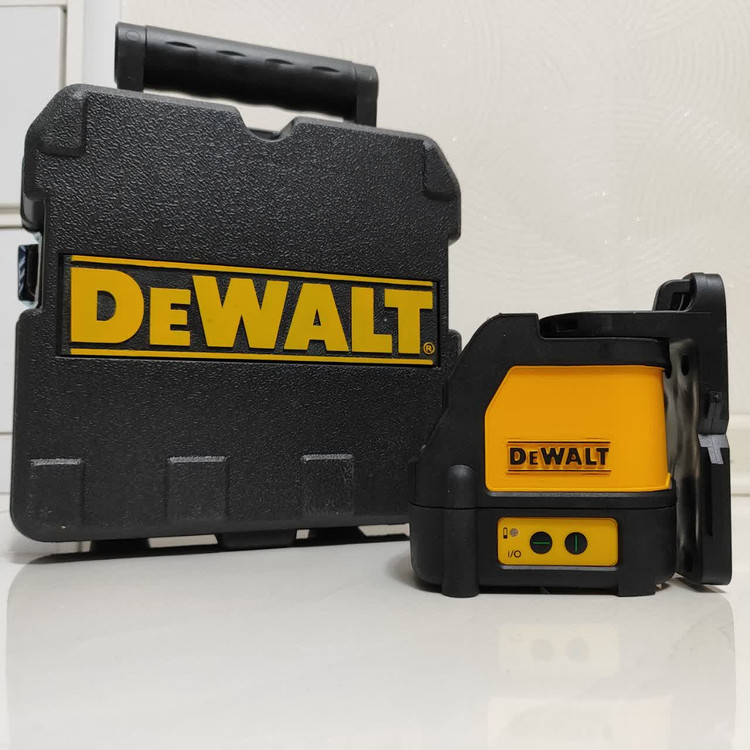 تراز طرح دیوالت نور سبز مدل DW088CG