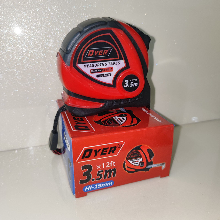 متر نشکن دایر 3/5 متری برند DYER اصلی مدل DT-5015 دارای قفل و بند آویز فونت درشت و خوانا (کیفیت عالی خانگی و صنعتی)