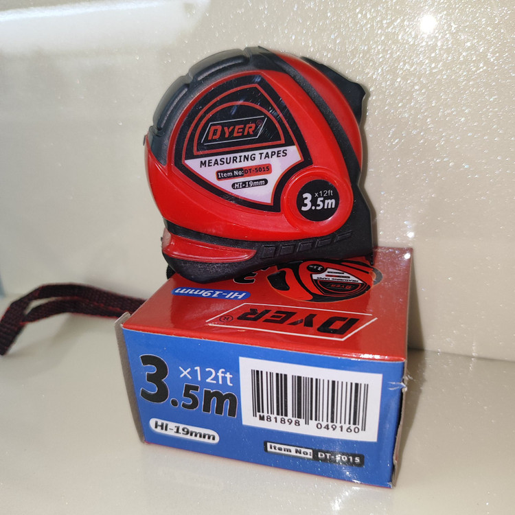 متر نشکن دایر 3/5 متری برند DYER اصلی مدل DT-5015 دارای قفل و بند آویز فونت درشت و خوانا (کیفیت عالی خانگی و صنعتی)