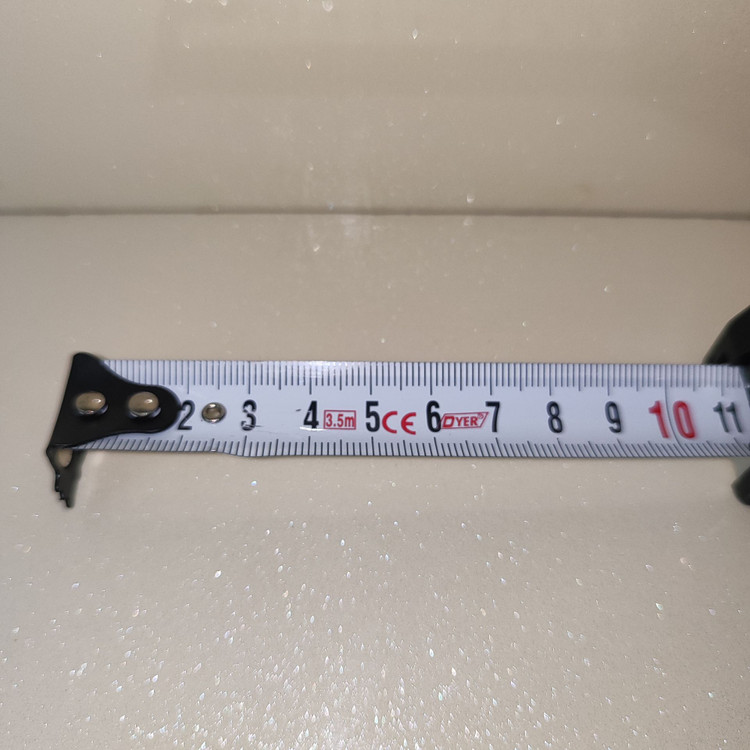 متر نشکن دایر 3/5 متری برند DYER اصلی مدل DT-5015 دارای قفل و بند آویز فونت درشت و خوانا (کیفیت عالی خانگی و صنعتی)