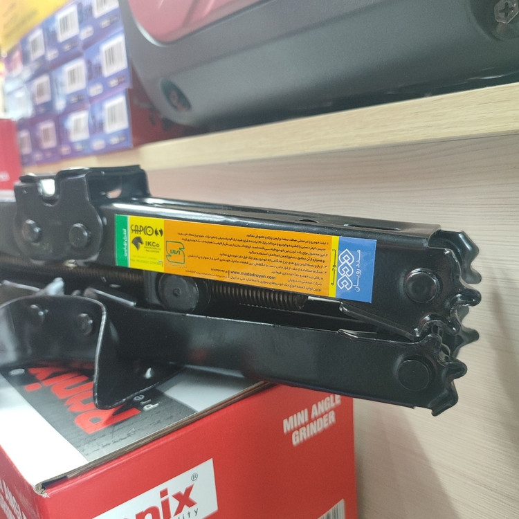 جک بالابر خودرو پژو 206 - 207 - 405 - پارس - سمند دنا تارا با دسته شرکتی کامل شرکتی کیفیت عالی مددرویان ایران خودرو